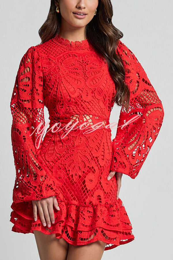 Solid Color Hollow Long-sleeved Waisted Lace Mini Dress