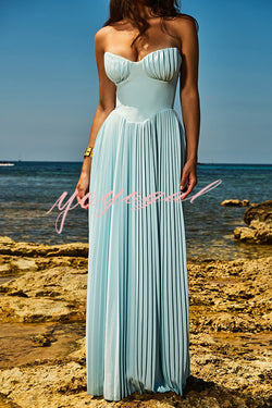 Romantic and Elegant Pleated Strapless Maxi Dress