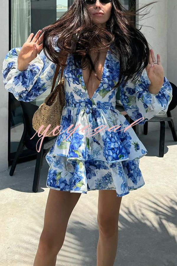 Feminine and Sexy Floral Print Deep V-neck Balloon Sleeve Tiered Mini Dress