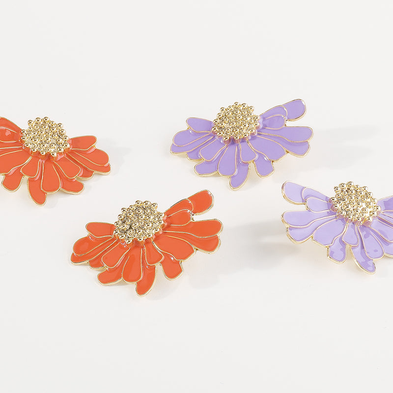 Retro Alloy Floral Pattern Earrings